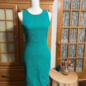 Zara Trafaluc dress Size L excellent condition.